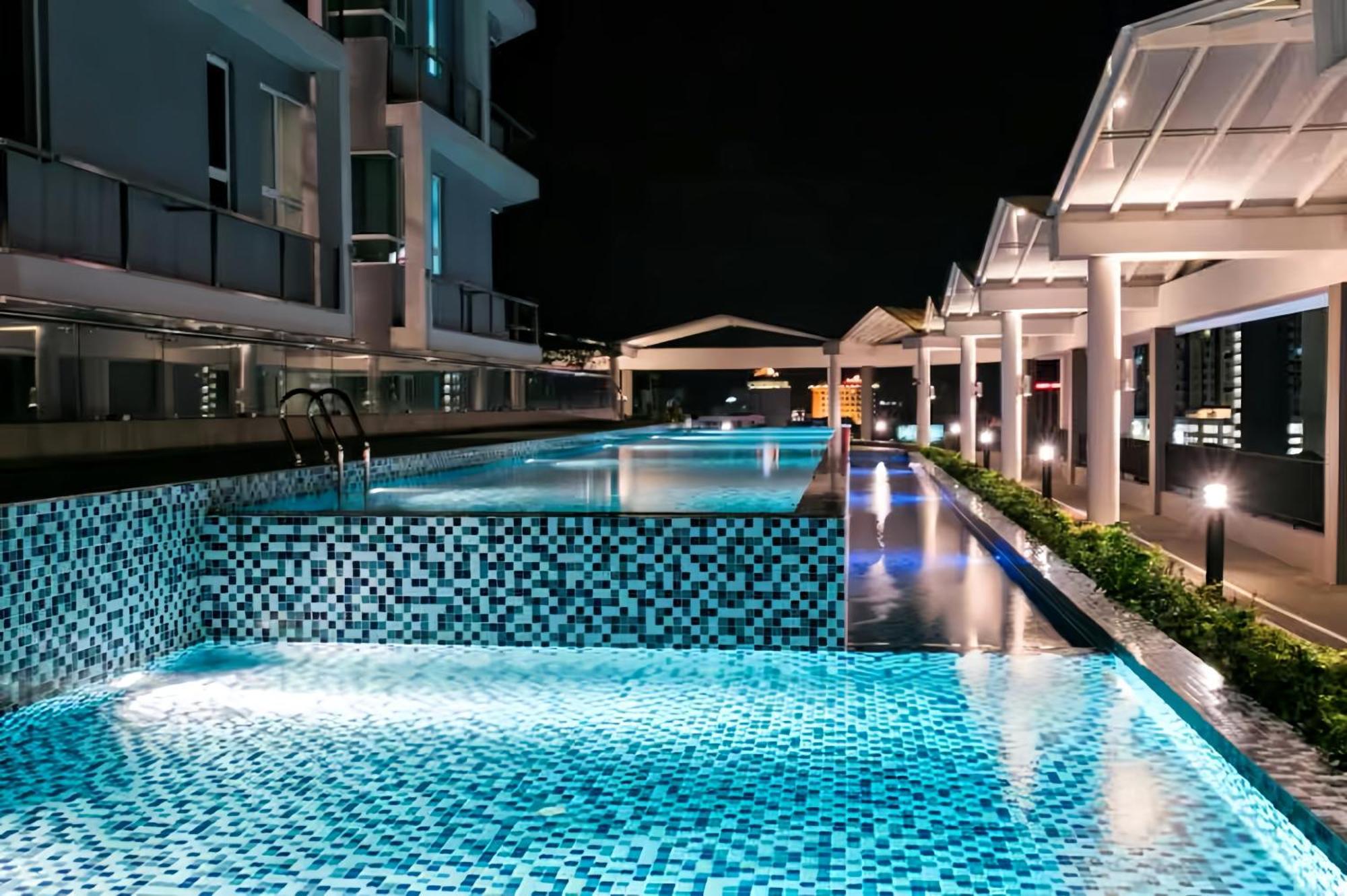 Appartamento The Octagon Ipoh Esterno foto